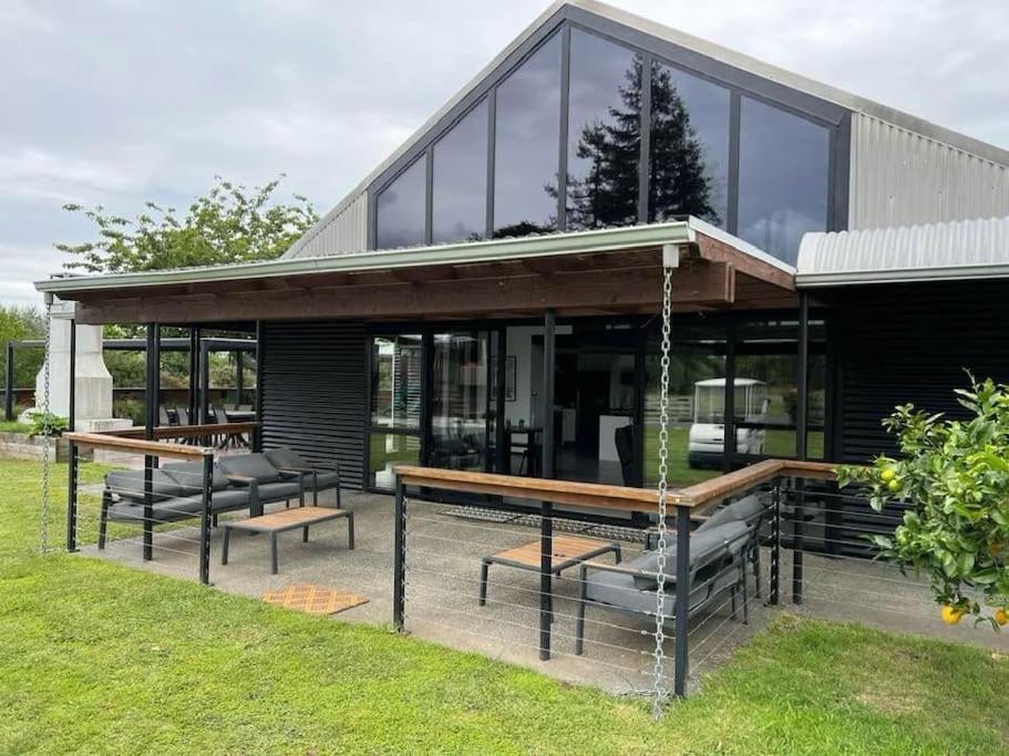 Villa The Clubhouse Hamilton Exterior foto